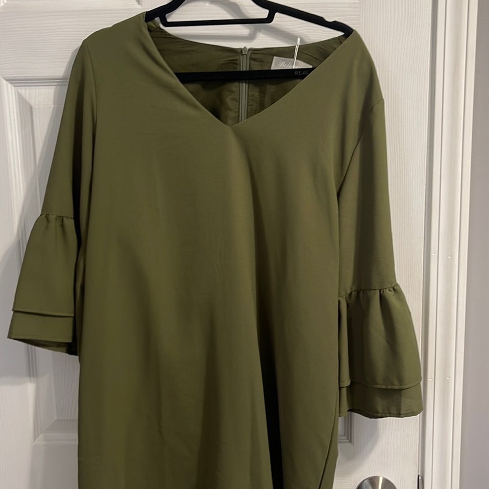 Green mid dress from Belongsci XL